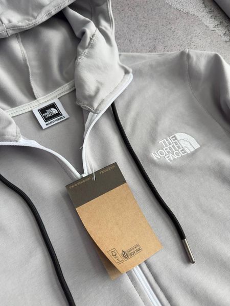 Серый мужской спортивный костюм Норд Фейс The North Face 4в1: кофта, штаны и 2 пары носков | S м-1539 фото