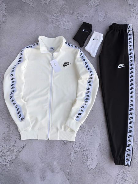 Жіночий спортивний костюм Найк Nike 5в1: жилет, кофта, штани та 2 пари шкарпеток | S м-1380 фото