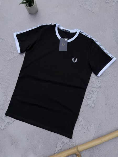 Чорна чоловіча футболка Фред Перрі Fred Perry (лампас вишитий) | XS м-1082 фото