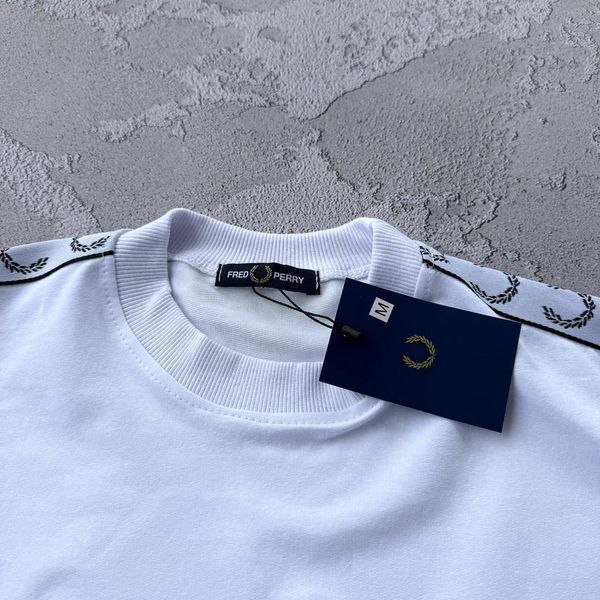 Мужской спортивный костюм Фред Перри Fred Perry 4в1: свитшот, брюки и 2 пары носков | S м-545 фото