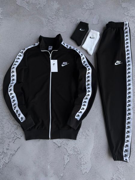 Женский спортивный костюм Найк Nike 5в1: жилет, кофта, брюки и 2 пары носков | S м-1381 фото