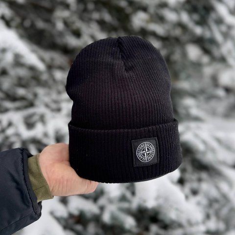 Чоловіча зимова шапка Stone Island Стон Айленд в чорному кольорі | м-534 фото