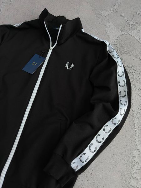 Чорна жіноча кофта (олімпійка) Фред Перрі Fred Perry | S м-300 фото