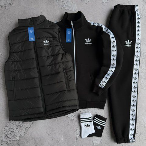 Жіночий спортивний костюм 5в1 Адідас Adidas: жилет, кофта, штани та 2 пари шкарпеток | S м-1476 фото