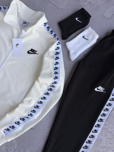 Чоловічий спортивний костюм Найк Nike з лампасами 4в1: кофта, штани та 2 пари шкарпеток | S м-1424 фото