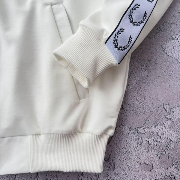 Чоловічий спортивний костюм Фред Перрі Fred Perry 4в1: кофта, штани та 2 пари шкарпеток | S м-789 фото