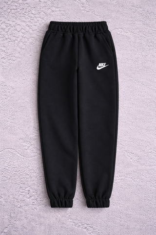 Черные детские спортивные штаны Найк Nike | 26 м-1660 фото