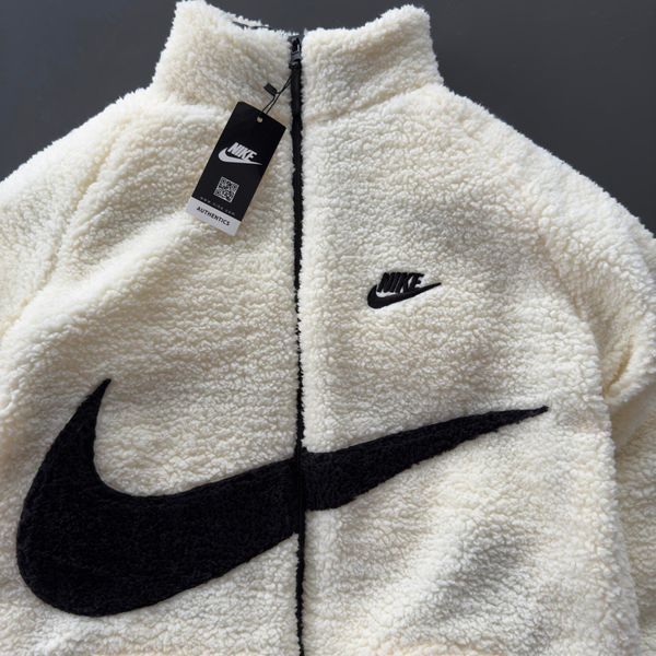 Жіноча зимова тепла двостороння куртка Nike Найк з овчиною | M м-1291 фото