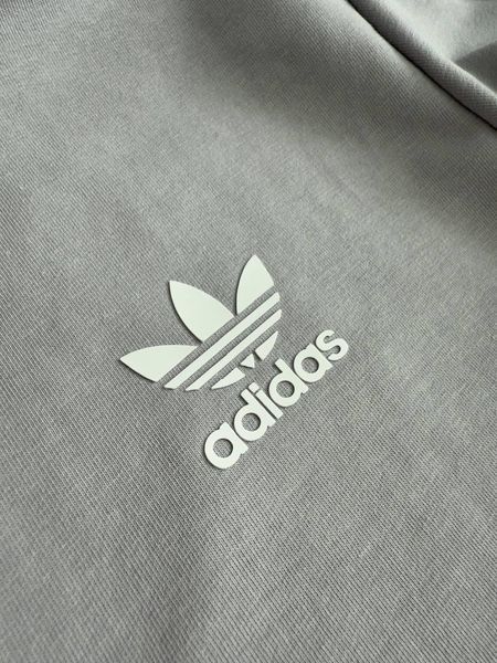 Сірий чоловічий спортивний костюм Адідас Adidas 4в1: кофта з капюшоном, штани та 2 пари шкарпеток | S м-1510 фото